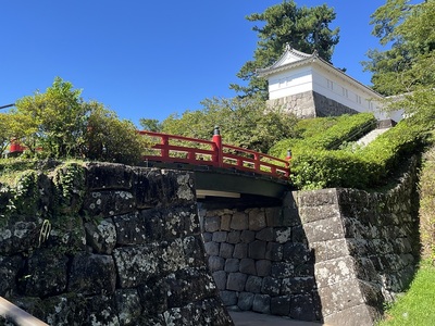 九輪橋と常盤木門