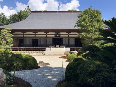 井伊家菩提寺龍潭寺本堂と補陀落の庭