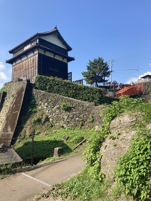 卯寅口門脇櫓と石垣