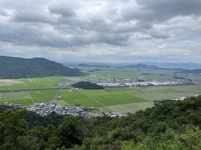 大石垣から見た南の眺望