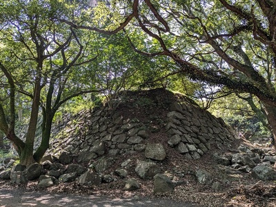 三の丸の石垣