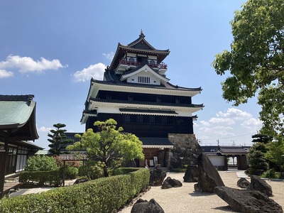 天守(全景)