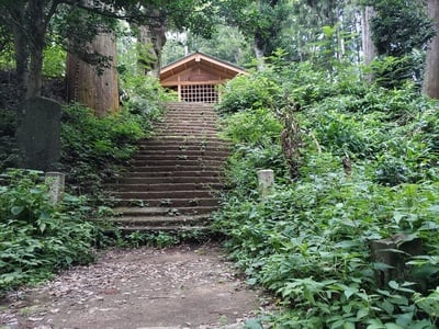 本丸跡にある八王子神社