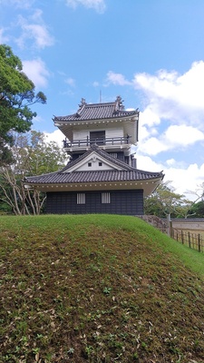 天守台と模擬天守