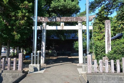 十七条城跡に鎮座する熊野神社