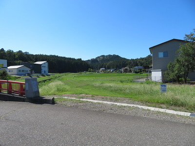 春日橋から春日山城