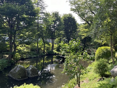 三の丸東側の鶴ヶ池