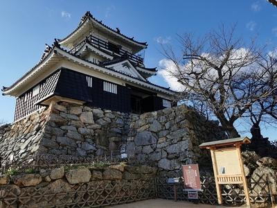 天守　南東より