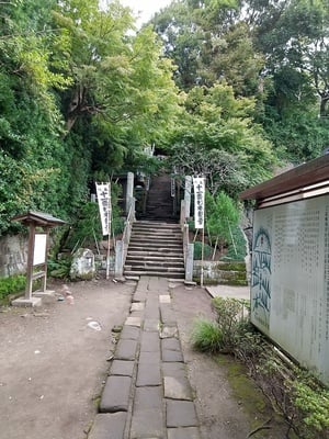 杉本寺入り口