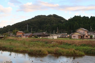 本陣山城 遠景（北西より）