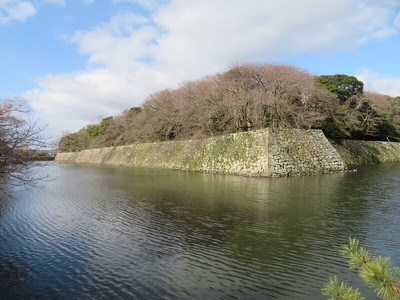 中堀と二の丸石垣