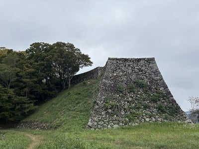 三十間台石垣