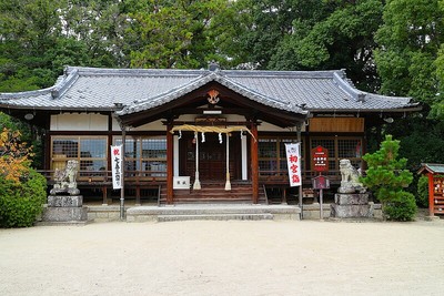 小泉神社社殿