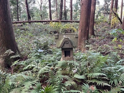 稲荷神社祠