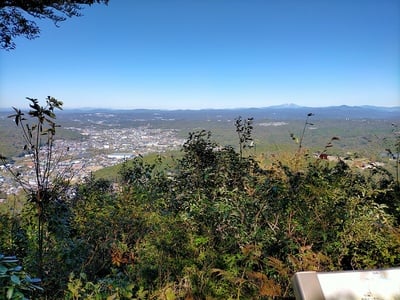 三の曲輪から見えた御嶽山