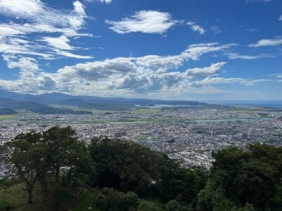 天守台から見た西