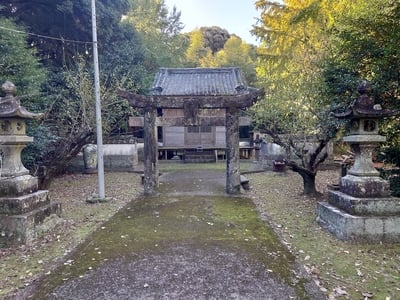 本丸（神社）