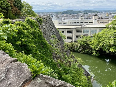 高石垣からの眺望