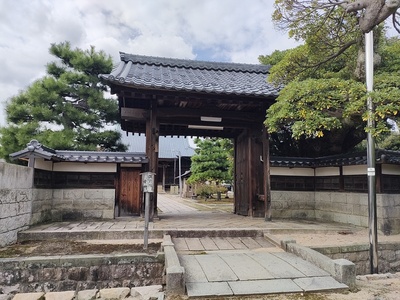 来迎寺山門（敦賀城中門）