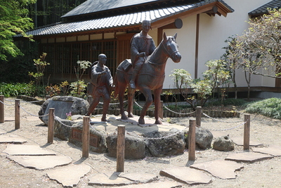 松尾芭蕉と曽良の像