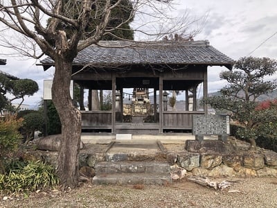 白髭神社　(南から)