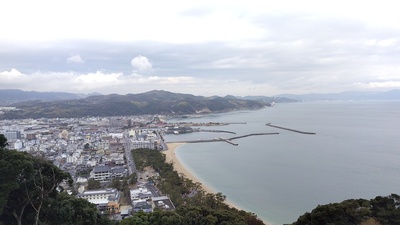 東登り石垣からの風景