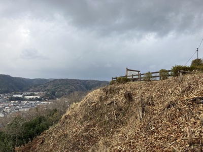 4郭見晴台の切岸