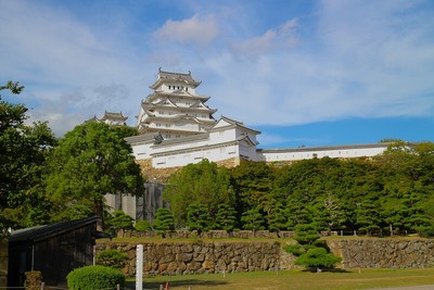 大天守・上山里曲輪方面（南東側）