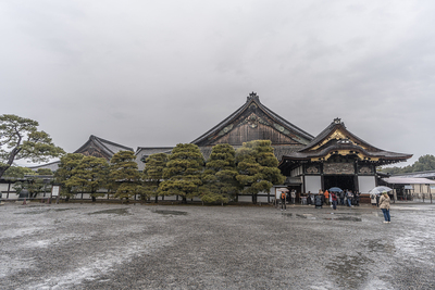 二の丸御殿(南側より)