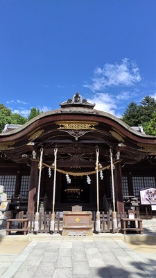 武田神社拝殿