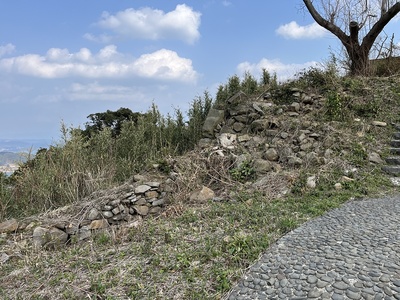 主郭北側石垣①