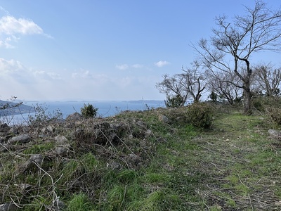 主郭西側石塁