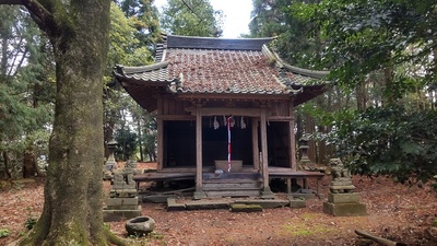 主郭