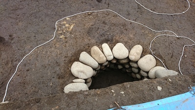西御殿跡から発掘された井戸跡