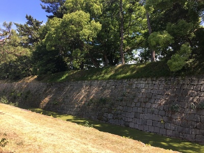 北側外堀の石垣