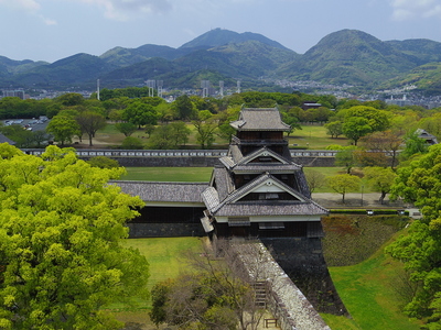 小天守から宇土櫓を望む