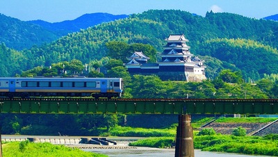 大洲城 お城と電車