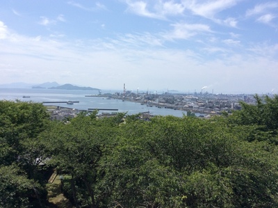 安芸亀居城　本丸からの眺め