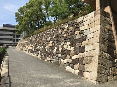 二の曲輪南西側石垣