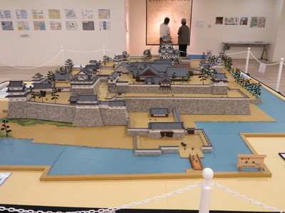 ６０分の１福山城模型（南側）