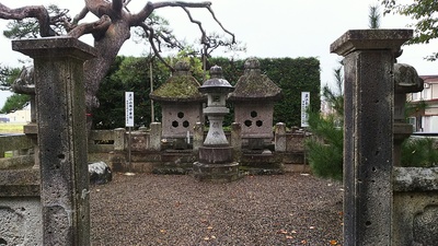 春日山林泉寺にある直江兼続、お船の方夫妻のお墓
