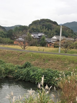 城址遠景