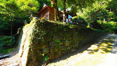 熊野神社石垣（陣屋）