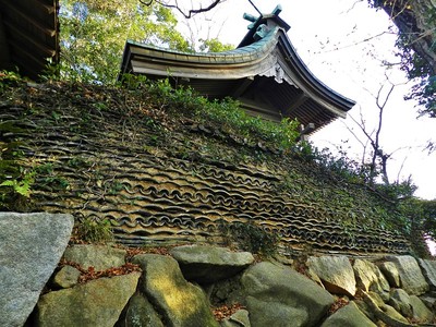 佐志能神社(築地塀)