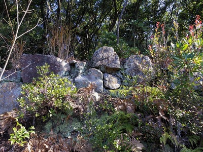 櫓跡の石垣
