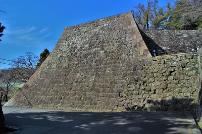 松の丸櫓跡（東側）