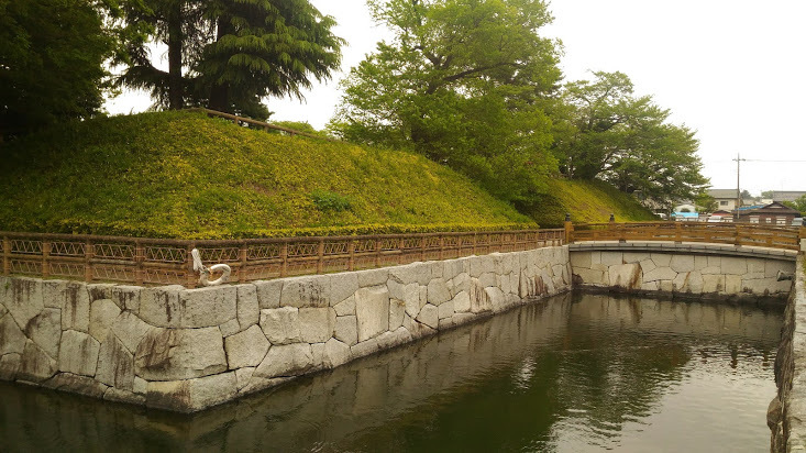 壬生城・堀と土塁