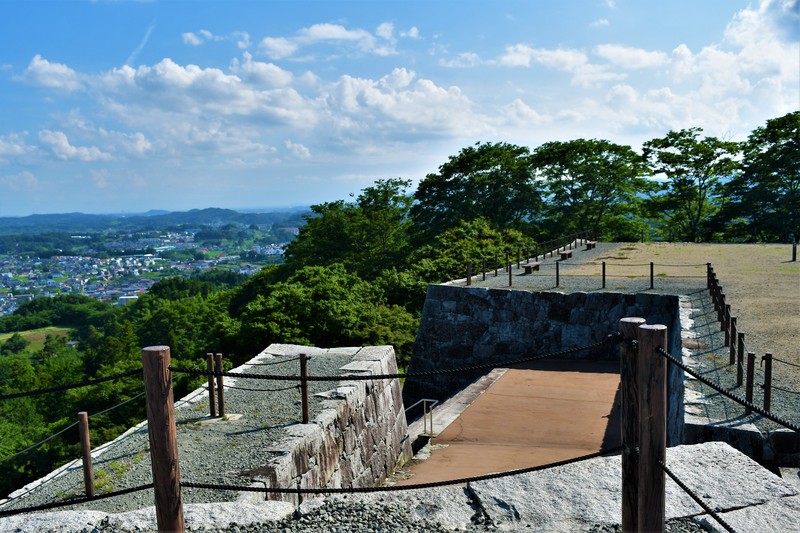 本丸東櫓台からの眺望