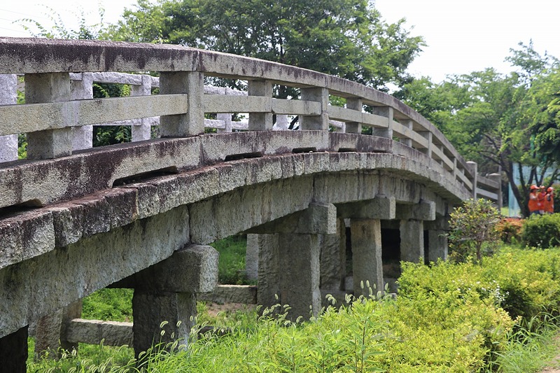 復元された天川橋