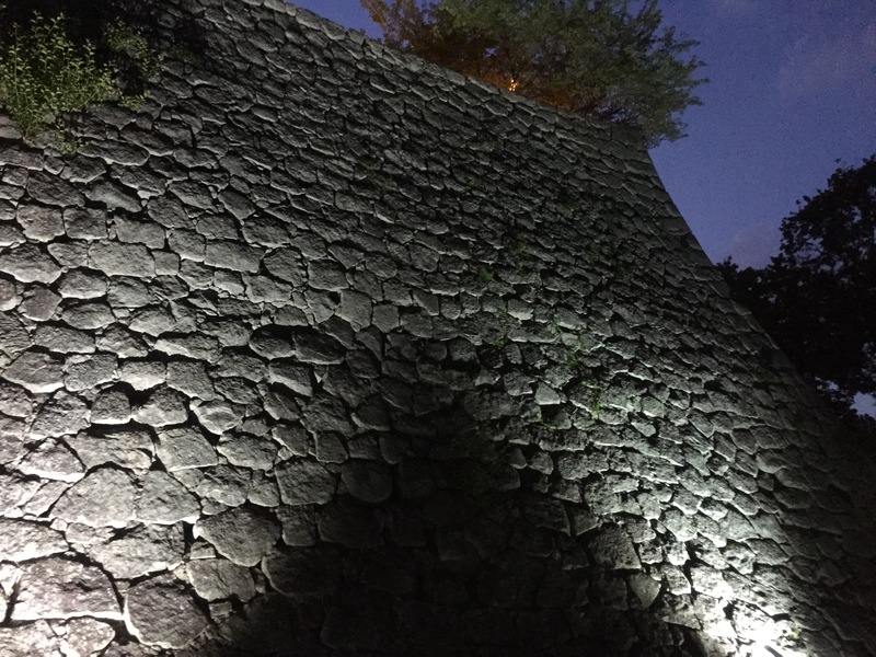 松山城 夜の石垣（待合番所跡付近）